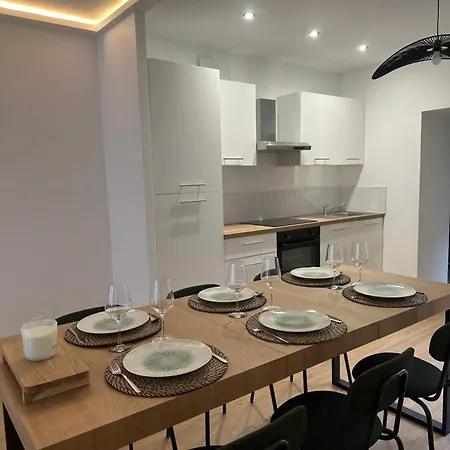 아파트 Renove Hypercentre-charleville-10p Charleville-Mézières